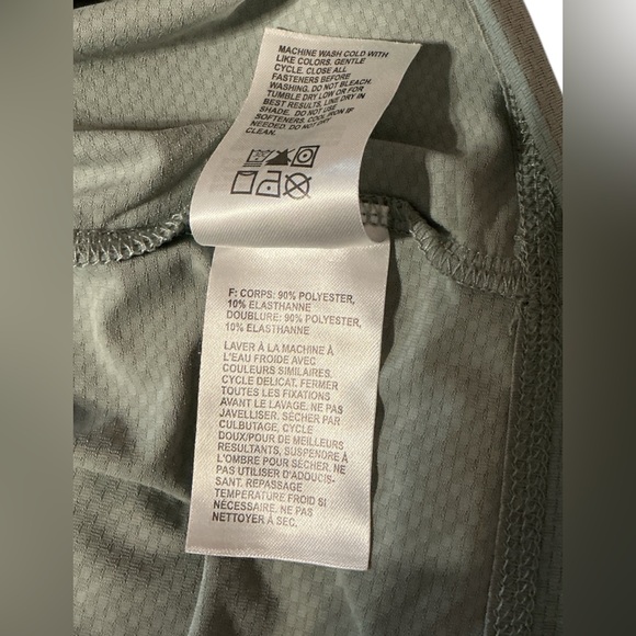 Liv Outdoor Long Sleeve Women's Top XL - Picture 6 of 9